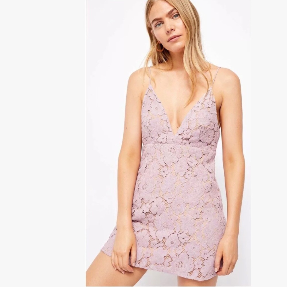 NWOT- FREE PEOPLE DANGEROUS LOVE MINI DRESS - Picture 1 of 11